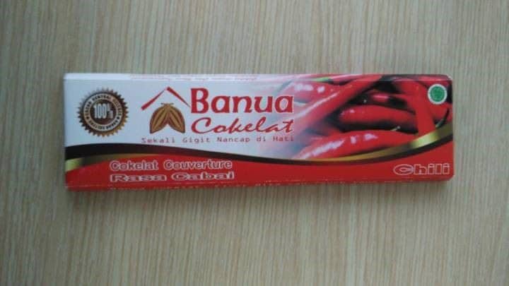 Banua Cokelat, 1. Kerak Sagu, 2. Labia Dange, 3. Kapurung, 4. Sambal Ikan Roa, 5. Uta Kelo, 6. Milu Siram (Binte Biluhita), 7. Kaledo, 8. Duo Sale, 9. Kue Paranggi, 10. Banua Cokelat