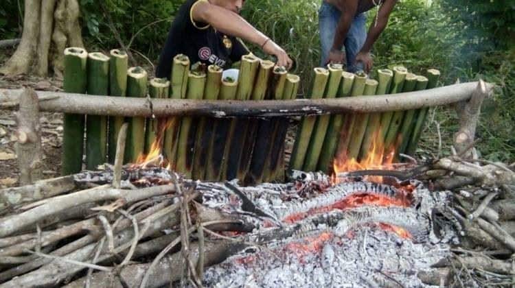 Kolo (Tapa Kolo), 2. Jagung Bose, 3. Jagung Titi, 4. Jagung Catemak, 5. Rumpu Rampe, 6. Kolo (Tapa Kolo), 7. Muku Loto, 8. Kena Kita, 9. Ubi Nuabosi, 10. Jawada