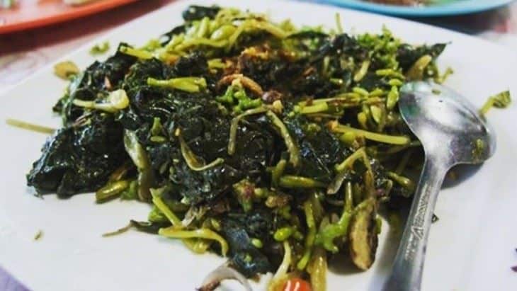 Rumpu Rampe, 2. Jagung Bose, 3. Jagung Titi, 4. Jagung Catemak, 5. Rumpu Rampe, 6. Kolo (Tapa Kolo), 7. Muku Loto, 8. Kena Kita, 9. Ubi Nuabosi, 10. Jawada