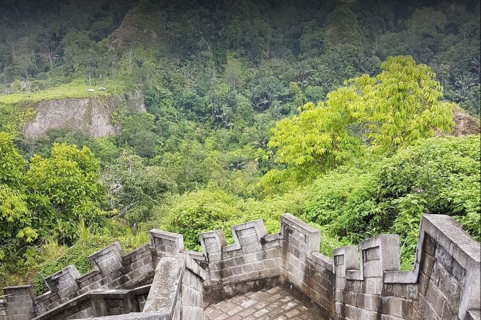 janjang saribu, 1. Fort de Kock, 2. Ngarai Sianok, 3. Janjang Saribu, 4. Rumah Kelahiran Bung Hatta, 5. Taman Margasatwa dan Budaya Kinantan, 6. Lubang Jepang Bukittinggi, 7. Jam Gadang Bukittinggi