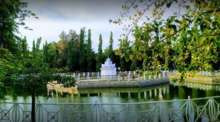 tempat wisata banda aceh taman putroe phang - Copy, 1. Rumah Cut Nyak Dhien, 2. Museum Aceh, 3. Hutan Kota BNI Banda Aceh, 4. Taman Putroe Phang, 5. Monumen Pesawat Seulawah 001, 6. PLTD Apung, 7. Museum Tsunami Aceh