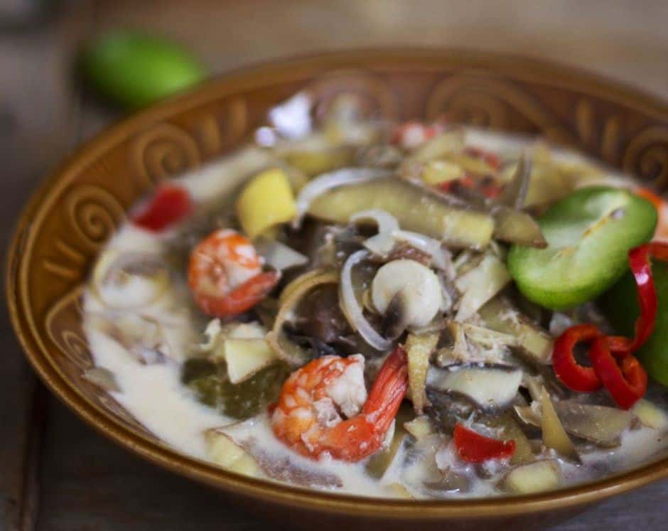 1. Ayam Taliwang, 2. Nga'a Watary Patau Kabbe, 3. Bubur Palopo, 4. Singang, 5. Tumi Sepi, 6. Uta Londe Puru, 7. Mangge Mada, 8. Gecok, 9. Uta Janga Puru, 10. Manjareal