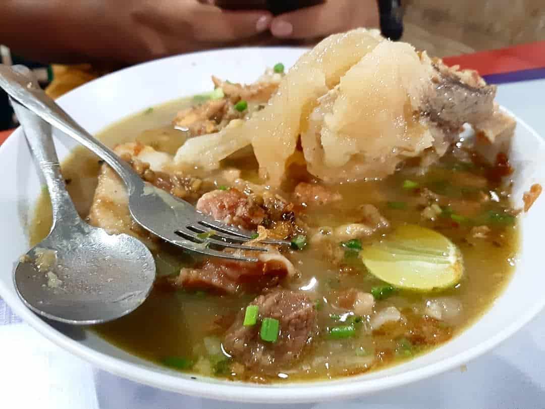 Kaldu Kokot, 1. Sate Madura, 2. Topak Ladeh, 3. Kaldu Kokot, 4. Bebek Songkem, 5. Soto Madura, 6. Tajin Sobih, 7. Nasi Serpang, 8. Nasi Petis, 9. Lorjuk, 10. Soto Mata Sapi