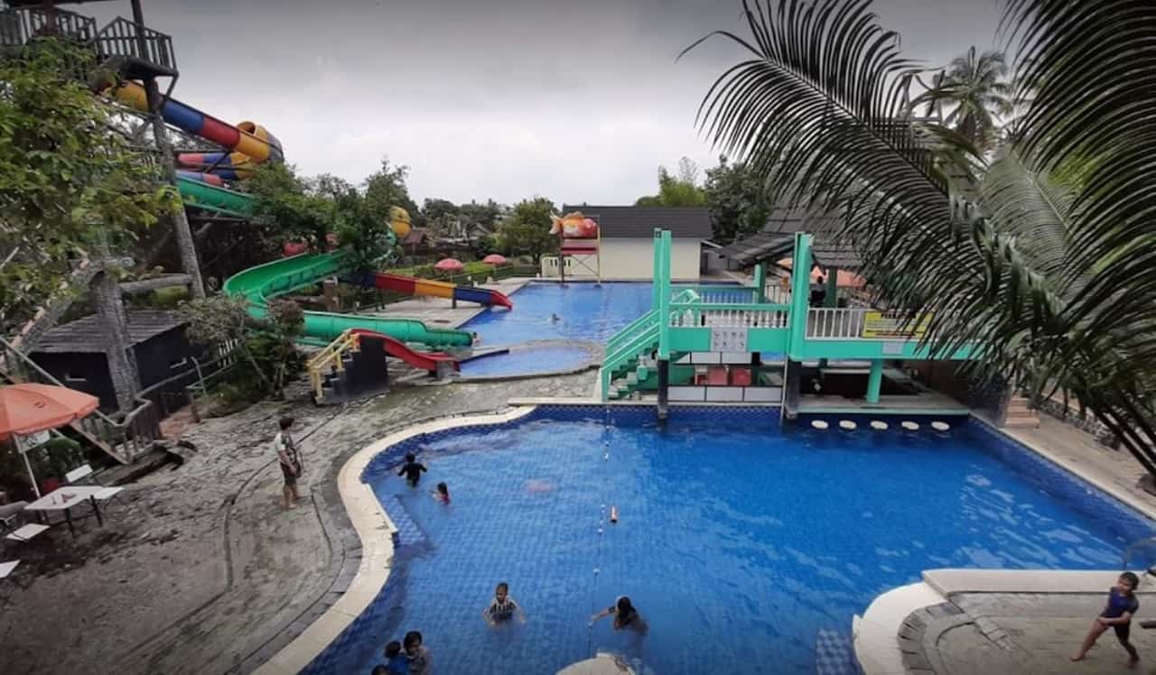danau dariza garut, 1. Kampung Sumber Alam, 2. Kolam Air Panas Kawah Papandayan, 3. Darajat Pass, 4. Tirtagangga Hotel & Resort, 5. Pemandian Air Panas Talaga Bodas, 6. Sabda Alam Hotel & Resort, 7. Danau Dariza Hotel & Resort