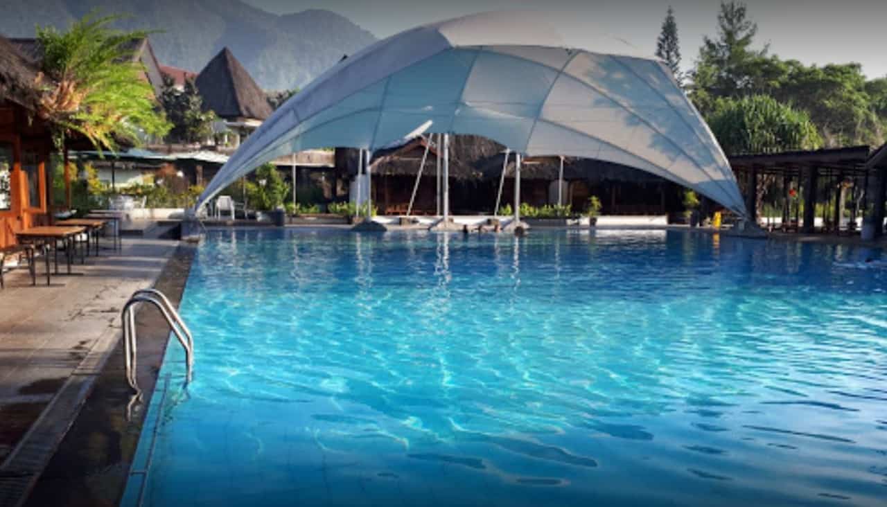 kampung sumber alam garut, 1. Kampung Sumber Alam, 2. Kolam Air Panas Kawah Papandayan, 3. Darajat Pass, 4. Tirtagangga Hotel & Resort, 5. Pemandian Air Panas Talaga Bodas, 6. Sabda Alam Hotel & Resort, 7. Danau Dariza Hotel & Resort