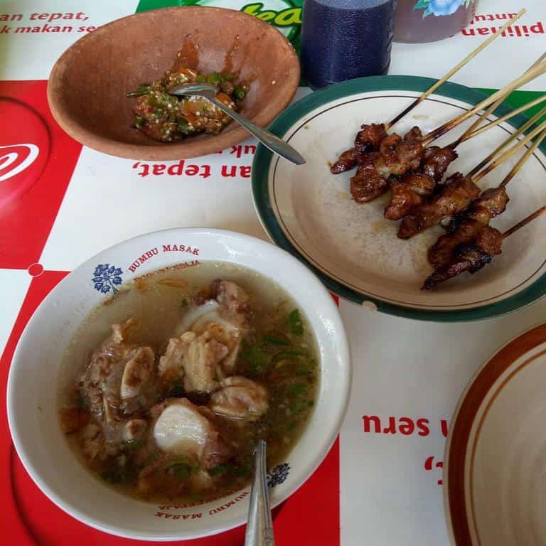sate maranggi bu eri, 1.Sate Maranggi Hj. Yetty, 2. Sate Maranggi Abah Use, 3. Sate Maranggi Saung Nyumput, 4. Sate Maranggi Bu Eri, 5. Kampung Maranggi