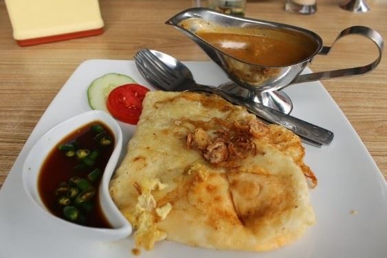 Martabak Palembang, 1. Pempek, 2. Martabak Palembang, 3. Mie Celor, 4. Laksan, 5. Tekwan, 6. Kue Lapan Jam, 7. Kemplang, 8. Es Kacang Merah, 9. Sambal Tempoyak, 10. Pindang Patin, 11. Celimpungan, 12. Bakmi Ayam, 13. Godo Godo, 14. Burgo, 15. Lempok Durian