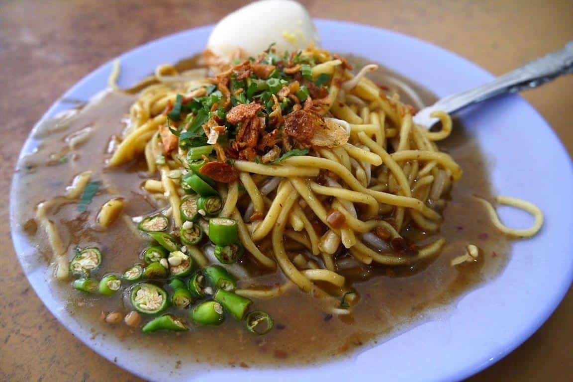 Mie Lendir (Copy), 1. Sop Tunjang, 2. Sop Daging Rusa, 3. Sate Rusa, 4. Gulai Ikan Patin, 5. Asam Pedas Baung, 6. Selais Asap, 7. Mie Lendir, 8. Cencalok (Cincaluk), 9. Lakse, 10. Gonggong