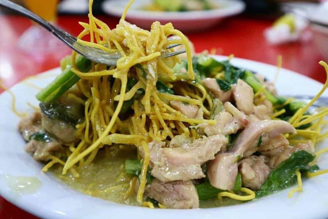 Mie Titi (Copy), 1. Coto Makassar, 2. Konro, 3. Pallu Kacci, 4. Sop Ubi, 5. Juku Palu Ce’la, 6. Mie Titi, 7. Nasu Palekko, 8. Es Pisang Ijo, 9. Pisang Epe, 10. Es Pallu Butung