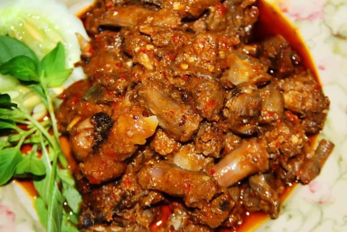 Nasu Palekko (Copy), 1. Coto Makassar, 2. Konro, 3. Pallu Kacci, 4. Sop Ubi, 5. Juku Palu Ce’la, 6. Mie Titi, 7. Nasu Palekko, 8. Es Pisang Ijo, 9. Pisang Epe, 10. Es Pallu Butung