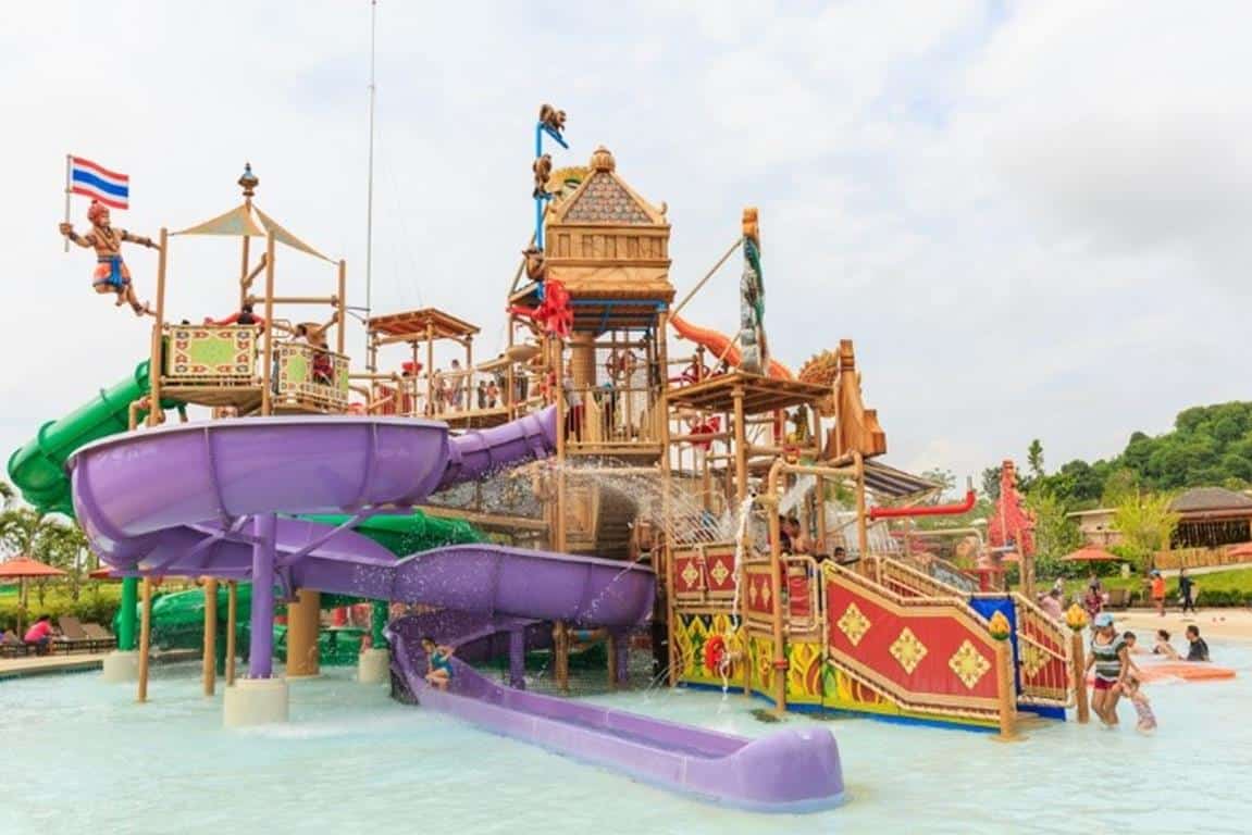 Bugis Waterpark (Copy), 1. Pantai Losari, 2. Fort Rotterdam, 3. Bugis Waterpark, 4. Trans Studio Makassar, 5. Pulau Kayangan, 6. Pelabuhan Paotere, 7. Danau Mawang, 8. Taman Maccini Sombala, 9. Museum Balla Lompoa