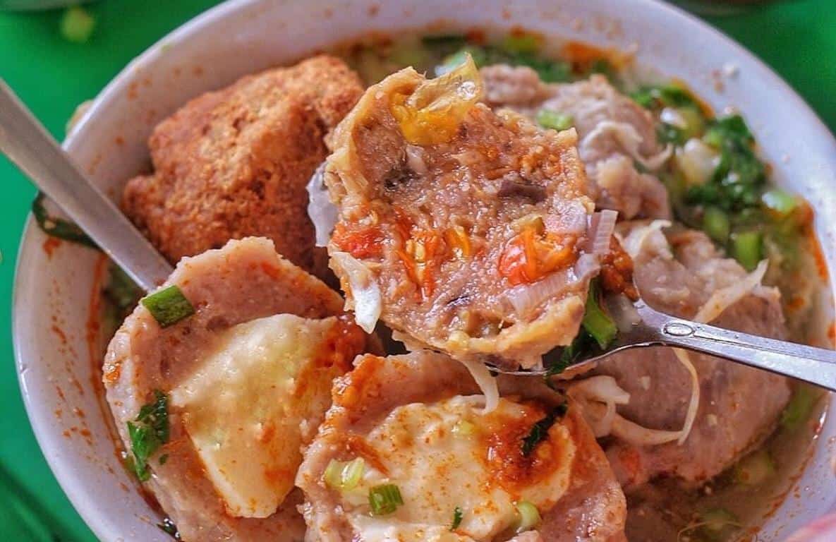 Bakso Cak Pitung (Copy), 1. Bandeng Asap, 2. Otak-Otak Bandeng, 3. Telur Asin, 4. Ote-Ote Porong, 5. Kerupuk Udang, 6. Sate Kerang, 7. Kupang Lontong, 8. Wader Kriuk, 9. Bakso Cak Pitung, 10. Kue Lumpur Bakar