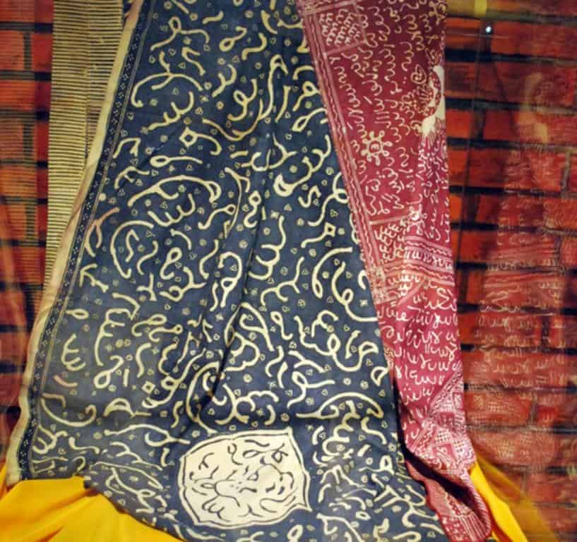 Batik Jambi (Copy), 1. Duku Kumpeh, 2. Tempoyak Jambi, 3. Dodol Kentang, 4. Dodol Nanas, 5. Kue Srikaya, 6. Bolu Kojo, 7. Kue Padamaran, 8. Pempek, 9. Kopi AAA, 10. Batik Jambi
