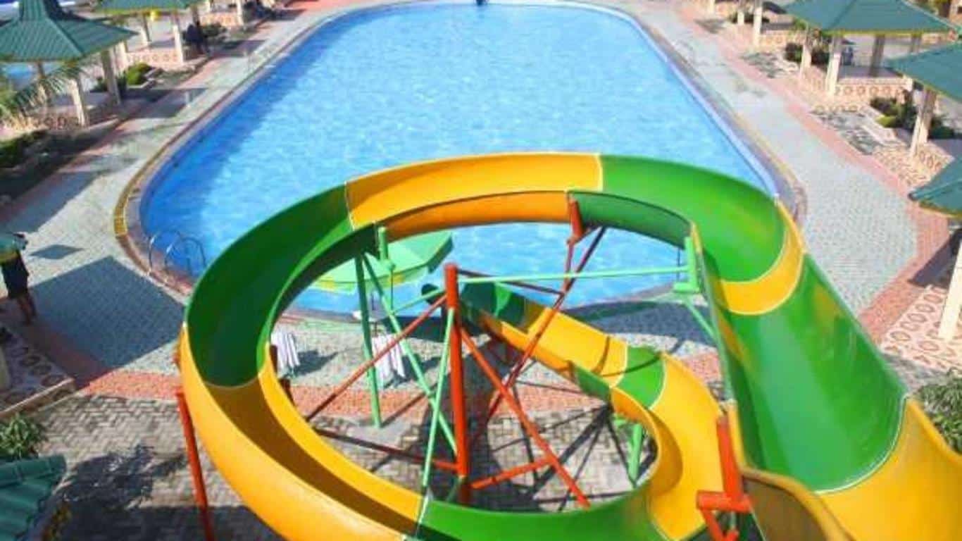 Bima Utomo Waterpark (Copy), 1. Kolam Renang Citra Garden, 2. Wonders Water World, 3. Kolam Renang Bahagia, 4. Kolam Renang Hotel Danau Toba International, 5. Infinity Pool Adimulia Hotel Medan, 6. Kolam Renang Istiqlal Marindal, 7. Green Dim Park, 8. Bima Utomo Waterpark, 9. Kolam Renang Nabontar Marindal, 10. Kolam Renang Graha Helvetia