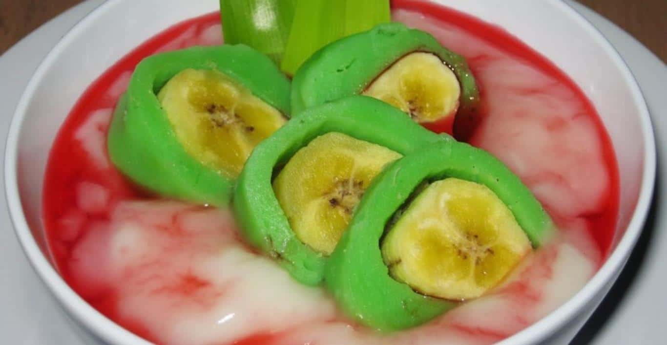 Es Pisang Ijo (Copy), 1. Uta Sepi Tumis, 2. Pangaha Sinci, 3. Uta Londe Puru, 4. Bingka Dolu, 5. Sayur Sambi, 6. Kue Mata Pisang, 7. Uta Maju Puru, 8. Kahangga, 9. Uta Palumara Londe, 10. Bolu Mantoi, 11. Kerupuk Arunggina, 12. Tota Fo'o