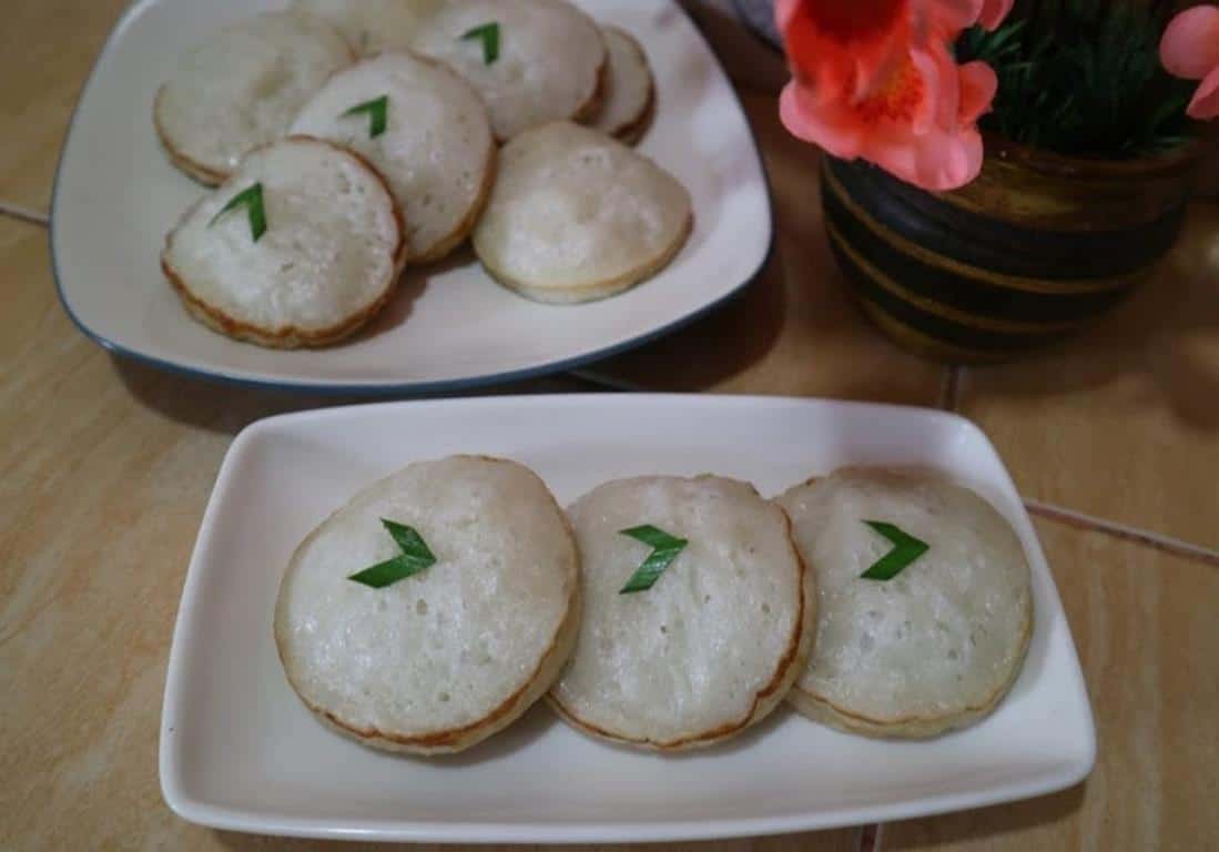 Kue Apem (Copy), 1. Laksa, 2. Sayur Besan, 3. Pindang Bandeng, 4. Sate Bandeng, 5. Bebek Sate, 6. Nasi Bakar Sumsum Tangerang, 7. Gecom, 8. Emping Menes, 9. Kue Apem, 10. Kue Jojorong