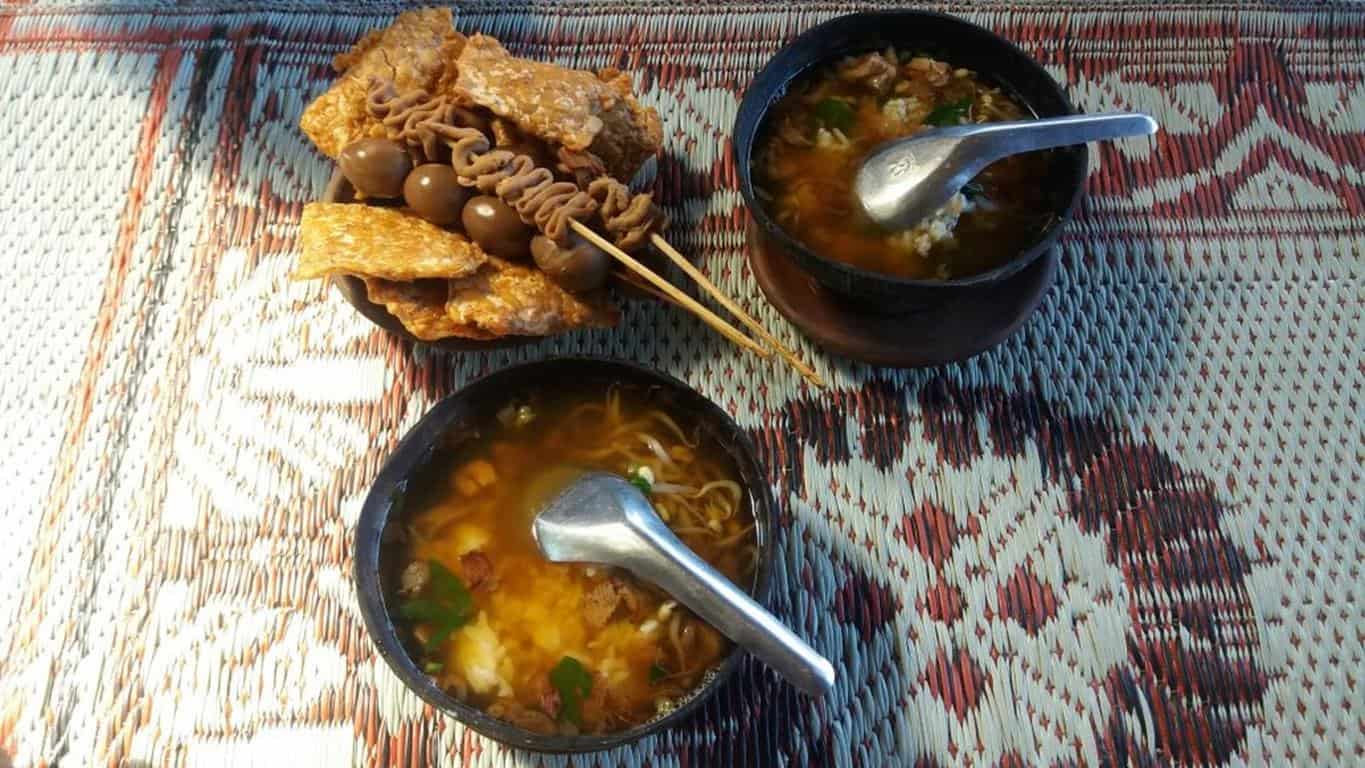 Saoto Bathok (Copy), 1. Jadah Tempe, 2. Sate Kelinci, 3. Sate Jaran, 4. Pepes Belut Godean, 5. Sego Welut, 6. Ayam Goreng Kalasan, 7. Kupat Gule, 8. Entok Slenget, 9. Saoto Bathok, 10. Salak Pondoh