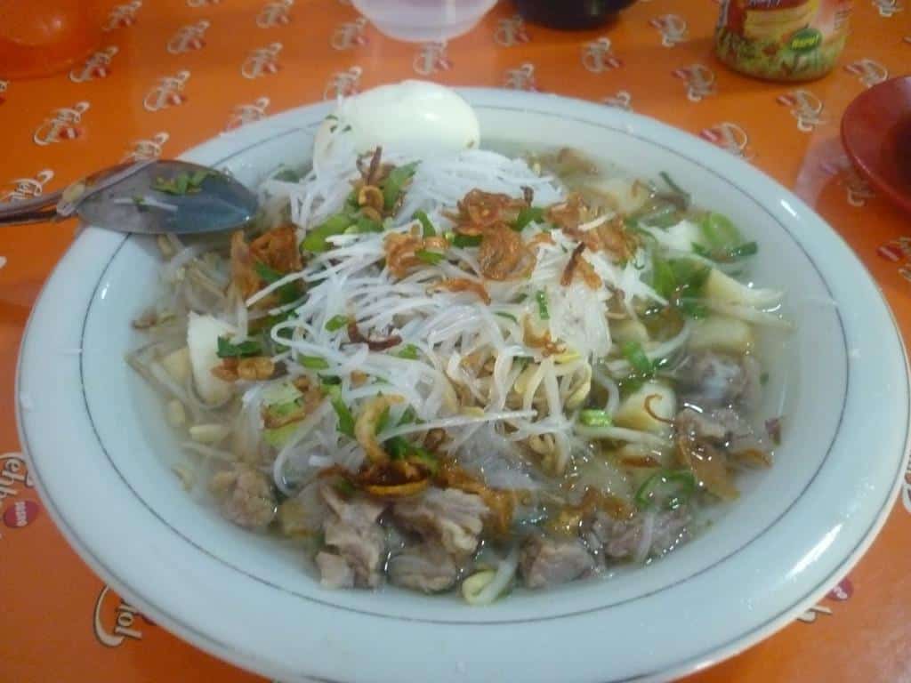 Sop Ubi (Copy), 1. Coto Makassar, 2. Konro, 3. Pallu Kacci, 4. Sop Ubi, 5. Juku Palu Ce’la, 6. Mie Titi, 7. Nasu Palekko, 8. Es Pisang Ijo, 9. Pisang Epe, 10. Es Pallu Butung