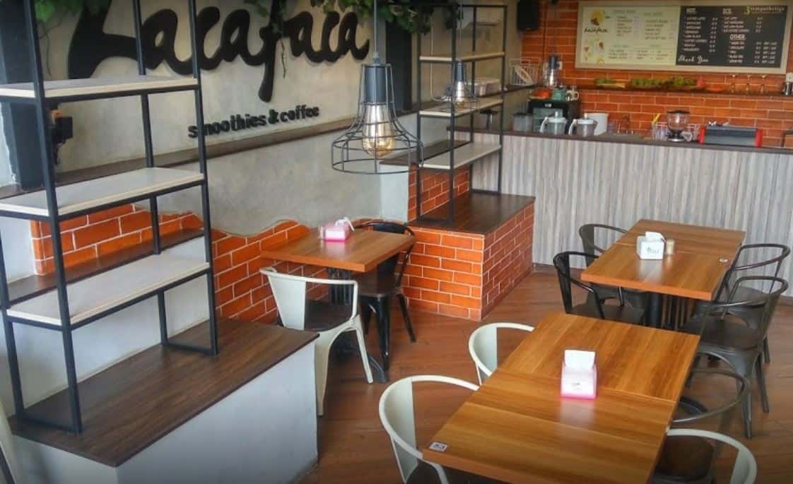 TEMPAT KETIGA, 1. Kopilogi, 2. Koffie Talkie, 3. Lyfe Eatery, 4. Hangout Cafe, 5. MENUME Terrace White Cafe, 6. Mono Cafe, 7. Warkop Mang Ucup, 8. Penyoe Kakopi, 9. D' Anclom Bistro, 10. Tempat Ketiga