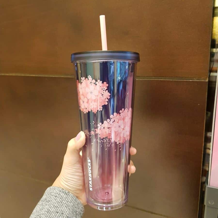 Venti Tumbler, 1. Short [8oz / 236ml], 2. Tall [12oz / 354ml], 3. Grande [16oz / 473ml], 4. Venti [20oz / 591ml – 24oz /709ml], 5. Trenta [31oz / 916ml], 1. Tall [12oz / 354ml], 2. Grande [16oz / 473ml], 3. Venti [20 oz / 591ml]