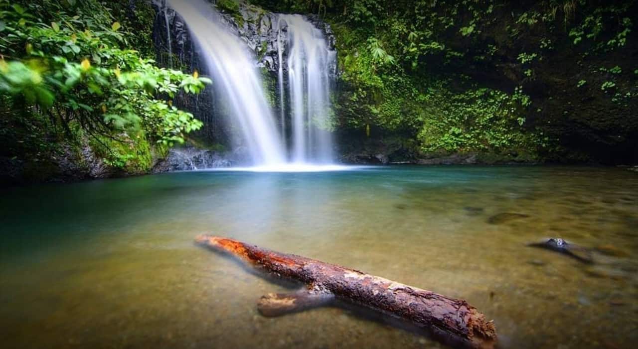 curug batu blek, 1. Curug Dengdeng, 2. Curug Cimanintin, 3. Curug Ciparay, 4. Curug Batu Blek, 5. Curug Gado Bangkong, 6. Curug Badak, 7. Curug Sawer