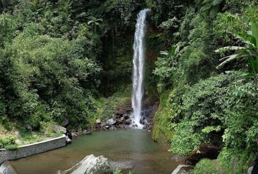 curug gado bangkong, 1. Curug Dengdeng, 2. Curug Cimanintin, 3. Curug Ciparay, 4. Curug Batu Blek, 5. Curug Gado Bangkong, 6. Curug Badak, 7. Curug Sawer
