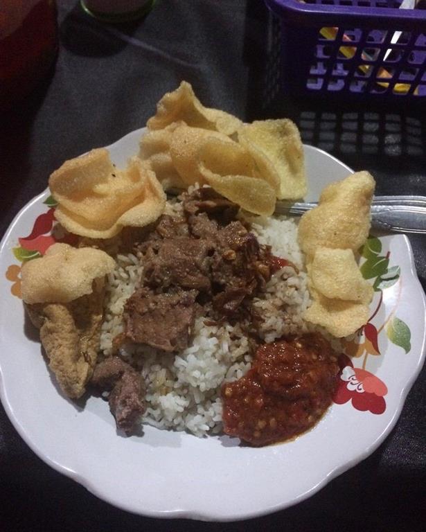 Nasi Udug Rabeg (Copy), 1. Ayam Bekakak Kranggot, 2. Nasi Gonjleng, 3. Nasi Sumsum, 4. Rabeg, 5. Sate Bebek Cibeber, 6. Nasi Udug Rabeg, 7. Kerupuk Dapros, 8. Ketan Bintul, 9. Kue Gipang, 10. Ceplis