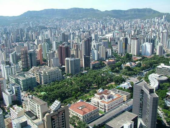 Belo Horizonte, 1. Sugar Loaf, 2. Cristo Redentor, 3. Karnaval Rio de Janeiro, 4. Air Terjun Iguazu, 5. Copacabana, 6. Hutan Hujan Amazon, 7. Pelourinho, 8. Pantai Pernambuco, 9. Belo Horizonte, 10. Museum Kesenian Sao Paulo