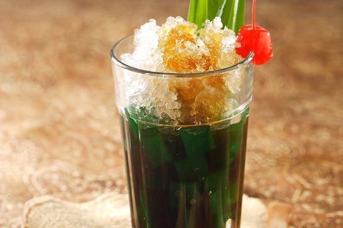 Es Gudir, 1. Wedang Pokak, 3. Es Sinom, 4. Wedang Jaselang, 5. Es Gudir, 6. Jamu Kebonagung, 7. Sari Temulawak (Bersoda), 8. Wedang Angsle, 9. Wedang Cemue, 10. Es Buto Ijo