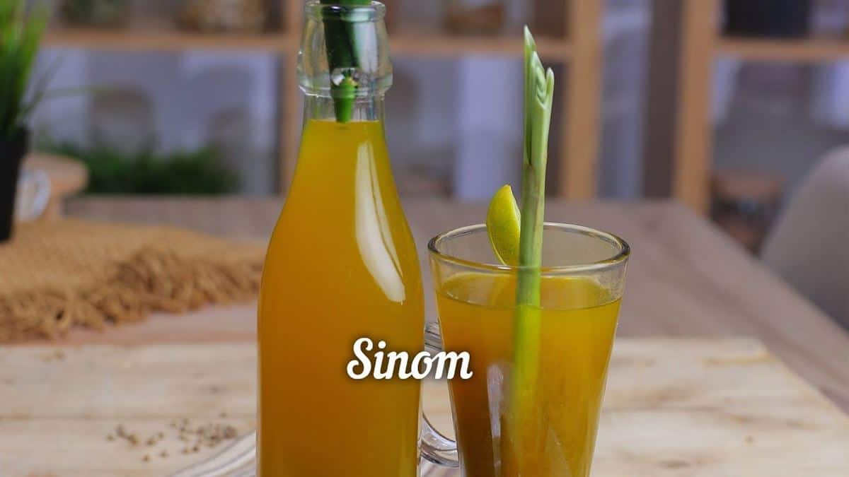Es Sinom, 1. Wedang Pokak, 3. Es Sinom, 4. Wedang Jaselang, 5. Es Gudir, 6. Jamu Kebonagung, 7. Sari Temulawak (Bersoda), 8. Wedang Angsle, 9. Wedang Cemue, 10. Es Buto Ijo