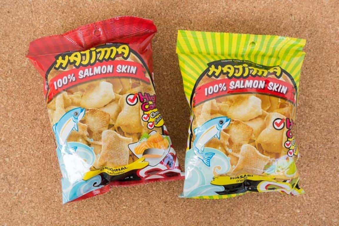 Keripik Kulit Salmon (Copy), 1. Camilan Rumput Laut “Tao Kae Noi”, 2. Camilan Ikan “Taro”, 3. Mango Sticky Rice, 4. Khanom Ping, 5. Keripik Kulit Salmon, 6. Keripik Durian, 7. Kacang Koh-Kae, 8. Camilan Bento Squid, 9. Keripik Serangga, 10. Keripik Kentang “Lays”