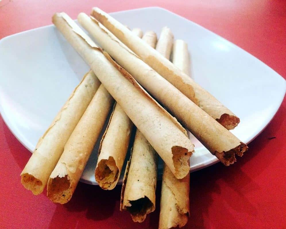 Ledre, 2. Madu Mongso, 3. Pudak, 4. Ledre, 5. Wingko Babat, 6. Jenang Mirah, 7. Opak Gambir, 8. Getuk Pisang, 9. Kue Geti, 10. Keripik Apel