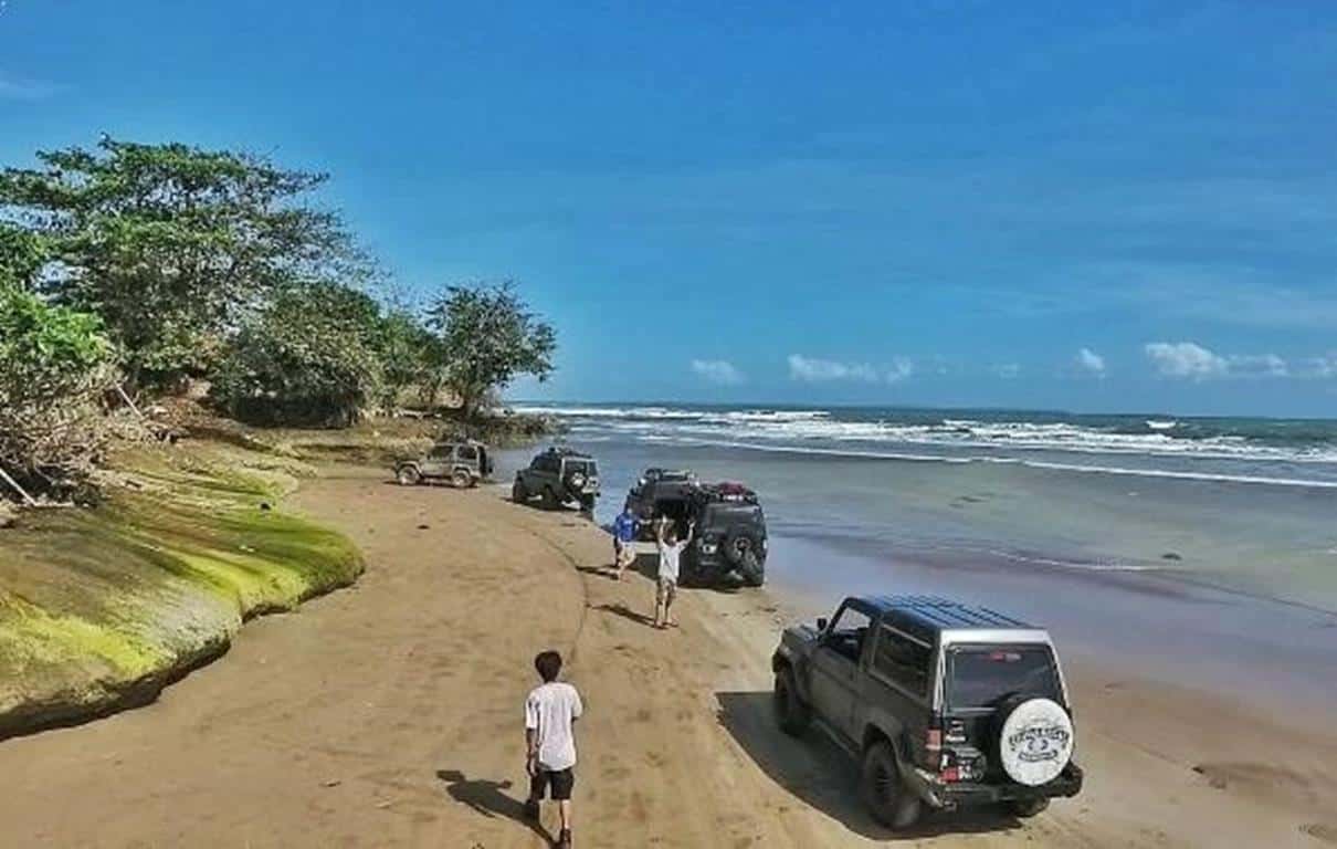 Pantai Bagedur (Copy), 1. Pantai Tanjung Lesung, 2. Pantai Sawarna, 3. Pantai Tanjung Layar, 4. Pantai Bagedur, 5. Pantai Mabak, 6. Pantai Anyer, 7. Pantai Pasir Putih Florida Indah, 8. Pantai Karang Bolong
