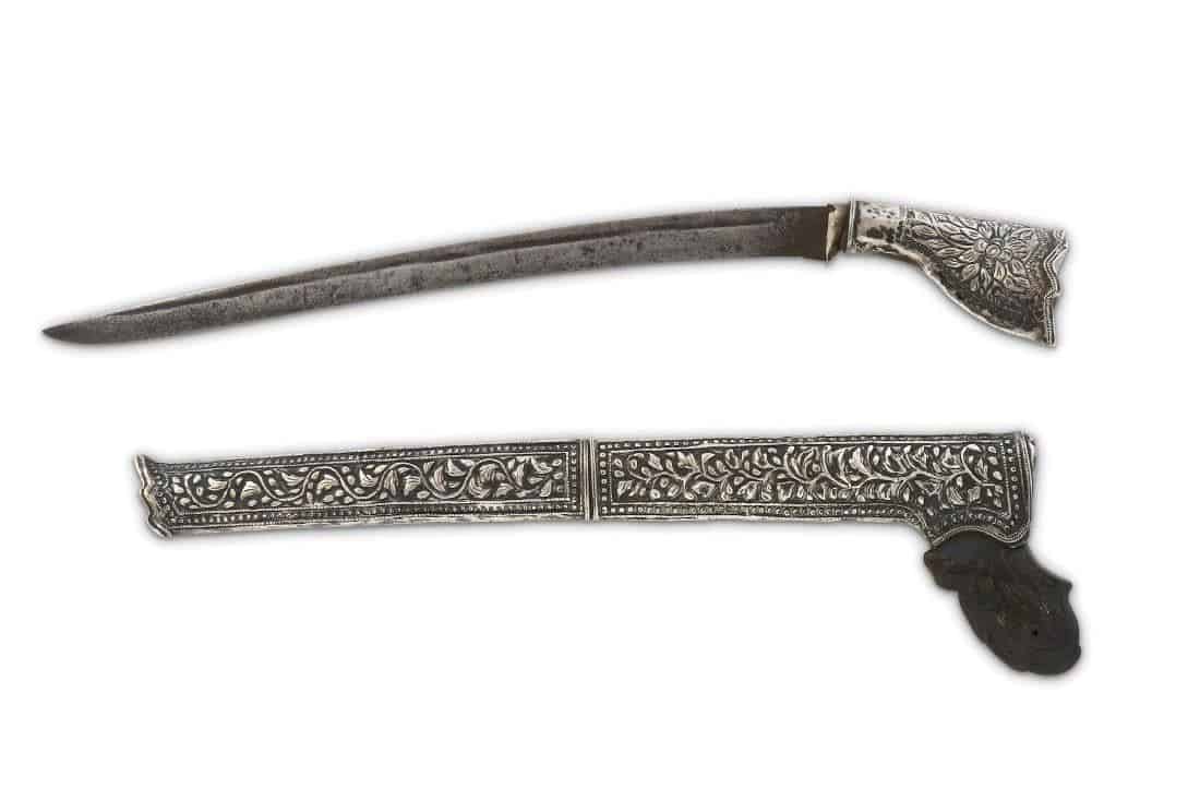 Sewar, 1. Keris, 2. Rambai Ayam, 3. Sewar, 4. Dodong, 5. Rudus