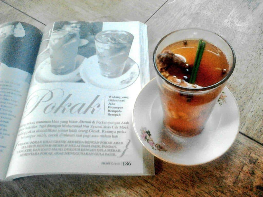 Wedang Pokak, 1. Wedang Pokak, 3. Es Sinom, 4. Wedang Jaselang, 5. Es Gudir, 6. Jamu Kebonagung, 7. Sari Temulawak (Bersoda), 8. Wedang Angsle, 9. Wedang Cemue, 10. Es Buto Ijo