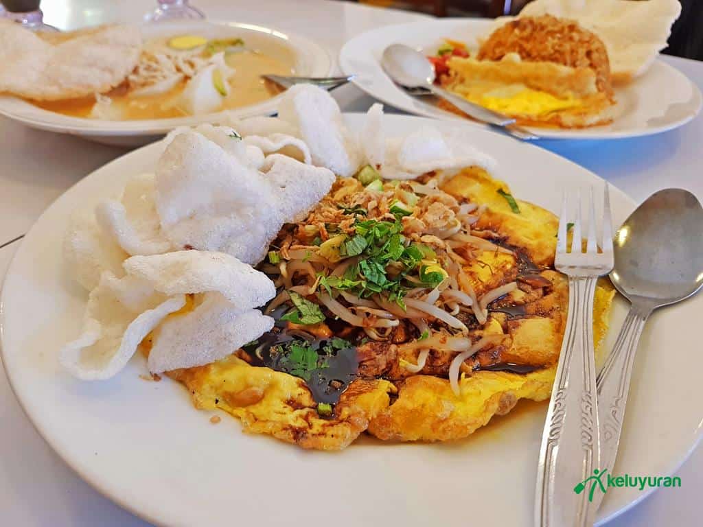 Tahu telur, Menu di Warung Kopi Purnama, Harga Makanan dan Minuman, Suasana di Warung Kopi Purnama, Lokasi dan Jam Operasional