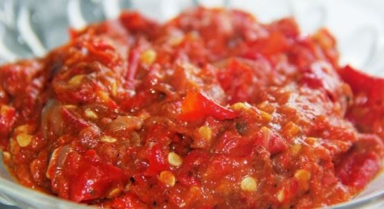 Sambal Khas, 1. Batik, 2. Wayang, 4. Sambal Khas, 5. Miniatur Khas, 7. Olahan Makanan Khas, 8. Kain Tenun, 9. Pahatan Kayu, 10. Kerajinan Kulit