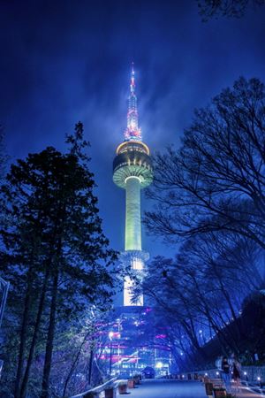 Tentang Namsan Tower, Tentang Namsan Tower, Dijadikan Lokasi Syuting Drama, Cara Menuju Namsan Tower, Ritual Gembok Cinta