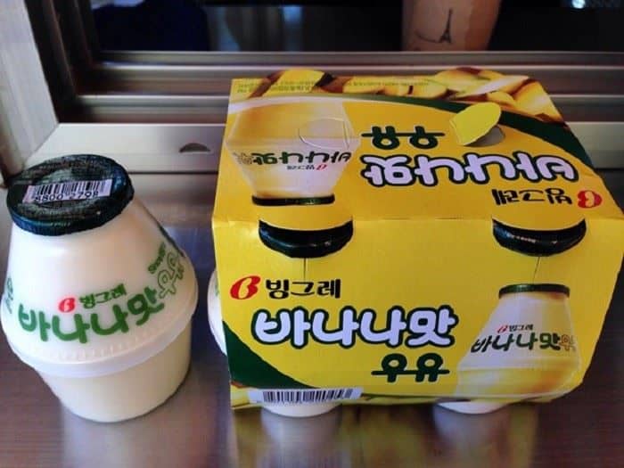 Banana Milk, 1. Omija Tea, 2. Sujeonggwa, 3. Daechu Tea, 4. Sikhye, 5. Banana Milk, 6. Yulmu-Cha, 7. Corn Tea, 8. Nok Cha, 9. Mogwa Cha, 10. Subak Hwachae