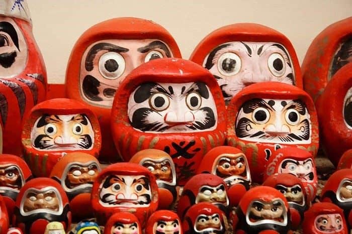 Daruma, 1. Daruma, 2. Ningyo, 3. Hakata Ningyo, 4. Gosho Ningyo, 5. Hina Ningyo, 6. Teru Teru Bozu, 7. Karakuri, 8. Kokeshi, 9. Musha, 10. Ichimatsu