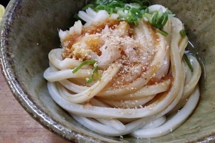 Udon, 1. Onigiri, 4. Yakiniku, 5. Yakizakana, 6. Shabu, 7. Sukiyaki, 8. Yakitori, 9. Tempura, 10. Chanko Nabe