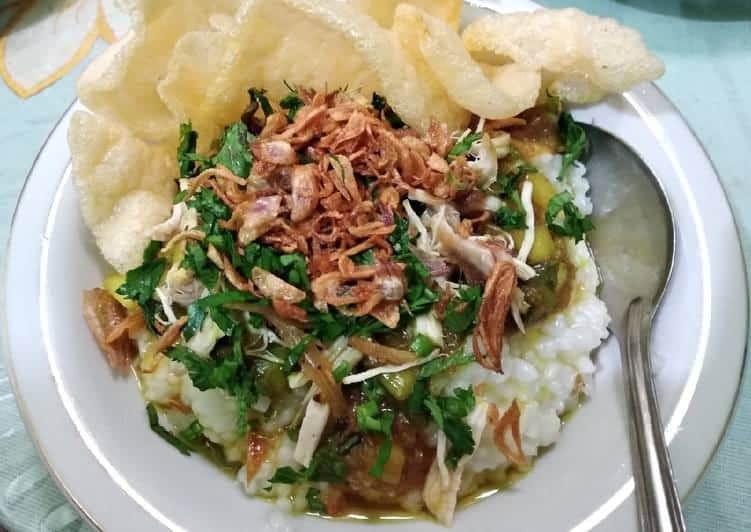 bubur ayam cianjur, 1. Tauco, 2. Bubur Ayam Cianjur, 3. Ikan Pesmol, 4. Roti Tan Keng Cu, 5. Manisan Cianjur, 6. Cookies Tauco, 7. Roti Popon, 8. Lontong Garasi, 9. Stik Kentang, 10. Gepuk Ayam Karwati Cianjur