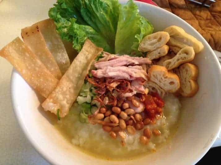 makanan khas sukabumi bubur ayam sukabumi, 1. Sate Aci, 2. Bubur Ayam Sukabumi, 3. Nasi Uduk Ungu, 4. Roti Priangan, 5. Bolu Pisang Sukabumi, 7. Nasi Uduk Hijau, 9. Deblo, 10. Sagon Bakar