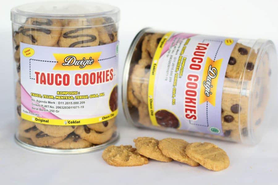 cookies tauco, 1. Tauco, 2. Bubur Ayam Cianjur, 3. Ikan Pesmol, 4. Roti Tan Keng Cu, 5. Manisan Cianjur, 6. Cookies Tauco, 7. Roti Popon, 8. Lontong Garasi, 9. Stik Kentang, 10. Gepuk Ayam Karwati Cianjur