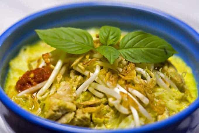 laksa bogor, 1. Soto Mie, 2. Tauge Goreng, 3. Laksa Bogor, 4. Soto Kuning, 5. Cungkring, 6. Asinan Bogor, 7. Doclang, 8. Bapatong, 9. Pepes Sagu, 10. Ikan Balita