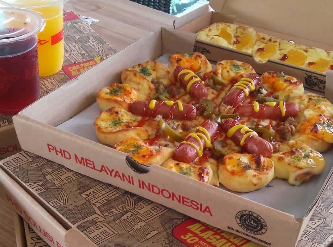 PHD (Pizza Hut Delivery)