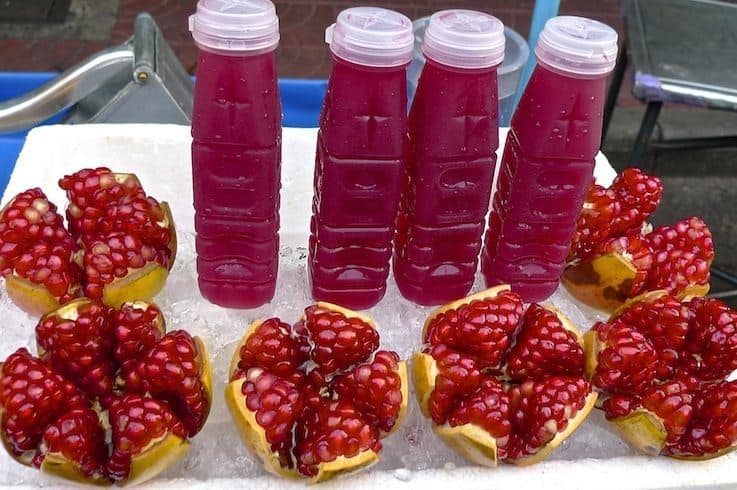 Pomegranate Juice, 1. King Mango Tea, 2. Oliang, 3. Cha Manao, 4. Nam Manao, 5. Nam Dok Anchan, 6. Thai Coconut Shake, 7. Nam Som, 8. Pomegranate Juice, 9. Nom Yen, 10. Nam Matoom, 11. Nam Dang-Mu Pan, 12. Nam Bi Tua
