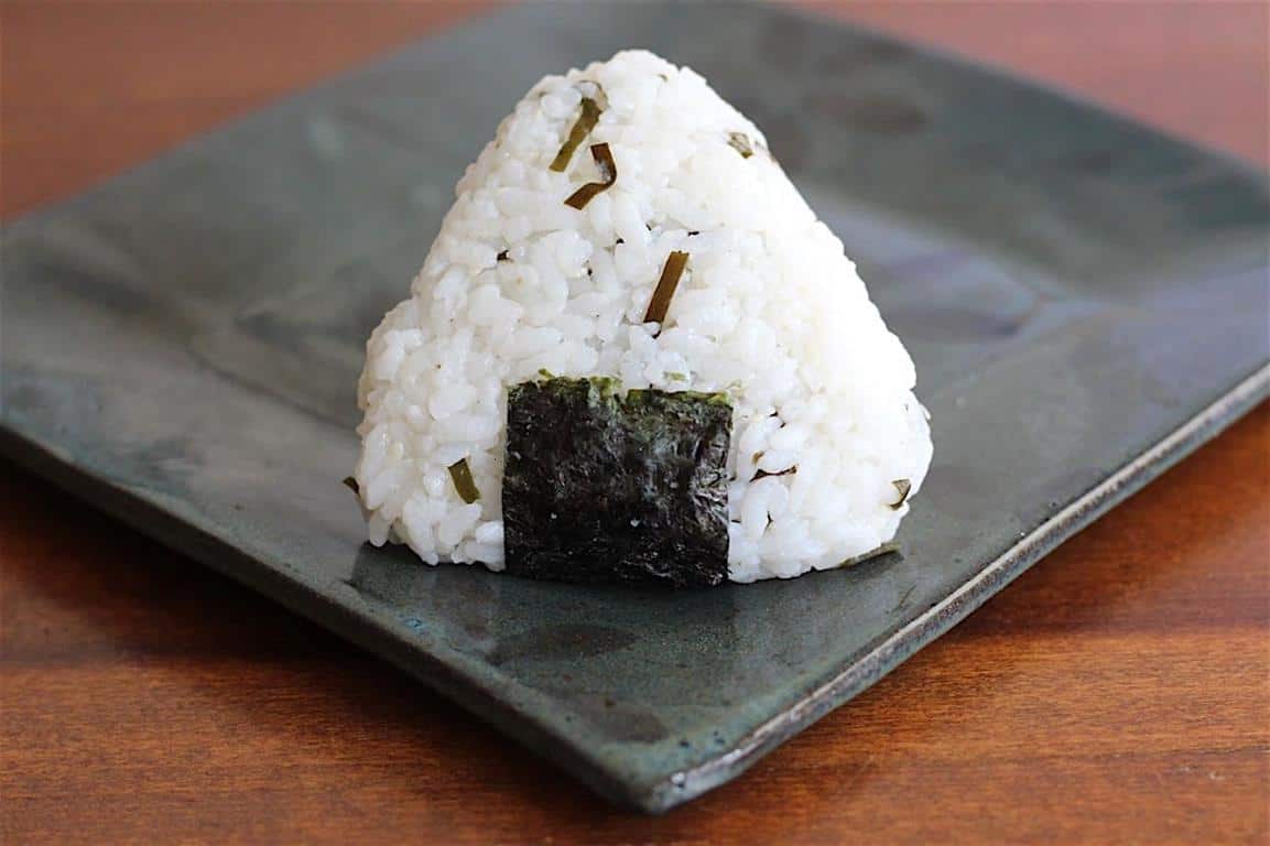 Onigiri (Copy), 2. Roti Isi, 3. Onigiri, 4. Sushi, 5. Kebab, 6. Samosa, 7. Burger, 8. Salad, 9. Buah-Buahan, 10. Snack Sehat