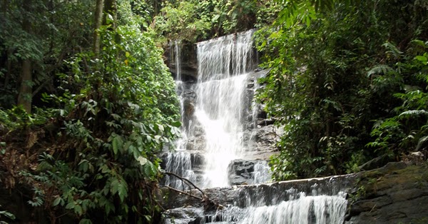 Curug Cikarapyak, 1. Curug Cigentis, 2. Curug Bandung, 3. Curug Cikarapyak, 4. Curug Cipanundaan, 5. Curug Cikoleangkak