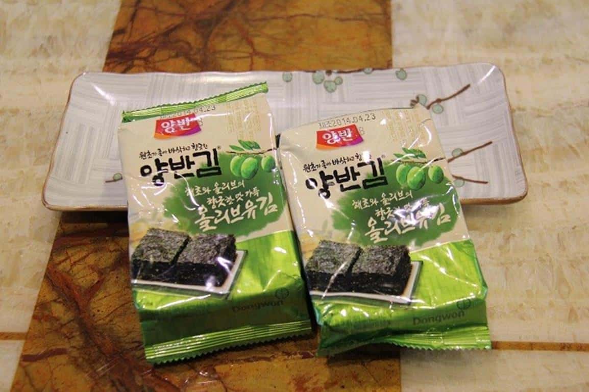 Camilan Rumput Laut (Copy), 1. Keripik Tteokbokki, 2. Ramen Instan Korea, 3. Pringles Potato dengan Varian Rasa yang Unik, 4. Chocolate Pie, 5. Keripik Honey Butter, 6. Almond Honey Butter, 7. Pepero Stick Biscuit, 8. Biji Bunga Matahari Bola Cokelat, 9. Yakult Jelly Yogurt, 10. Camilan Rumput Laut, 11. Brownies MarketO